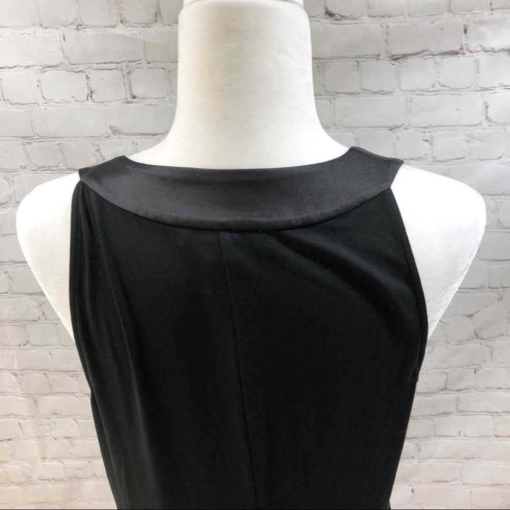 WHBM Black Sleeveless Woven Overlay Asymmetric Top V Neck Size Medium - Picture 6 of 9